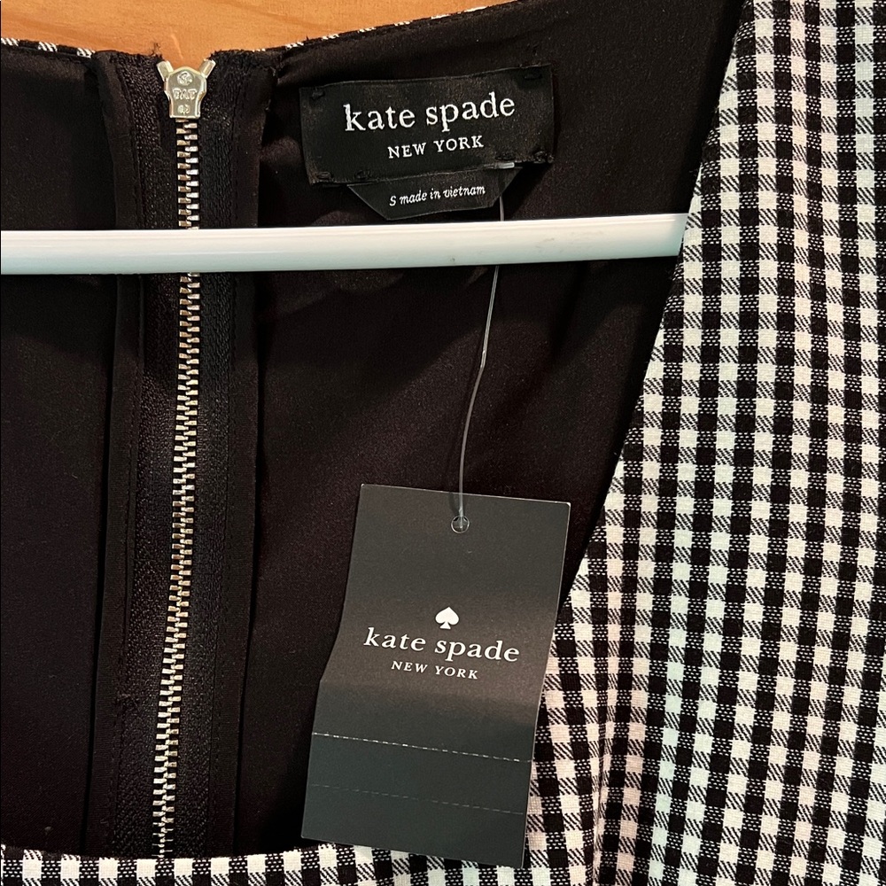 ♠️ NWT Kate Spade Scalloped Bottom Dress w/ Pockets!